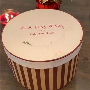 1958 hat & box Comes with box & purchase ticket.